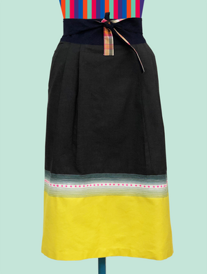 Obi-Belt Skirt with Yellow-Border Hem